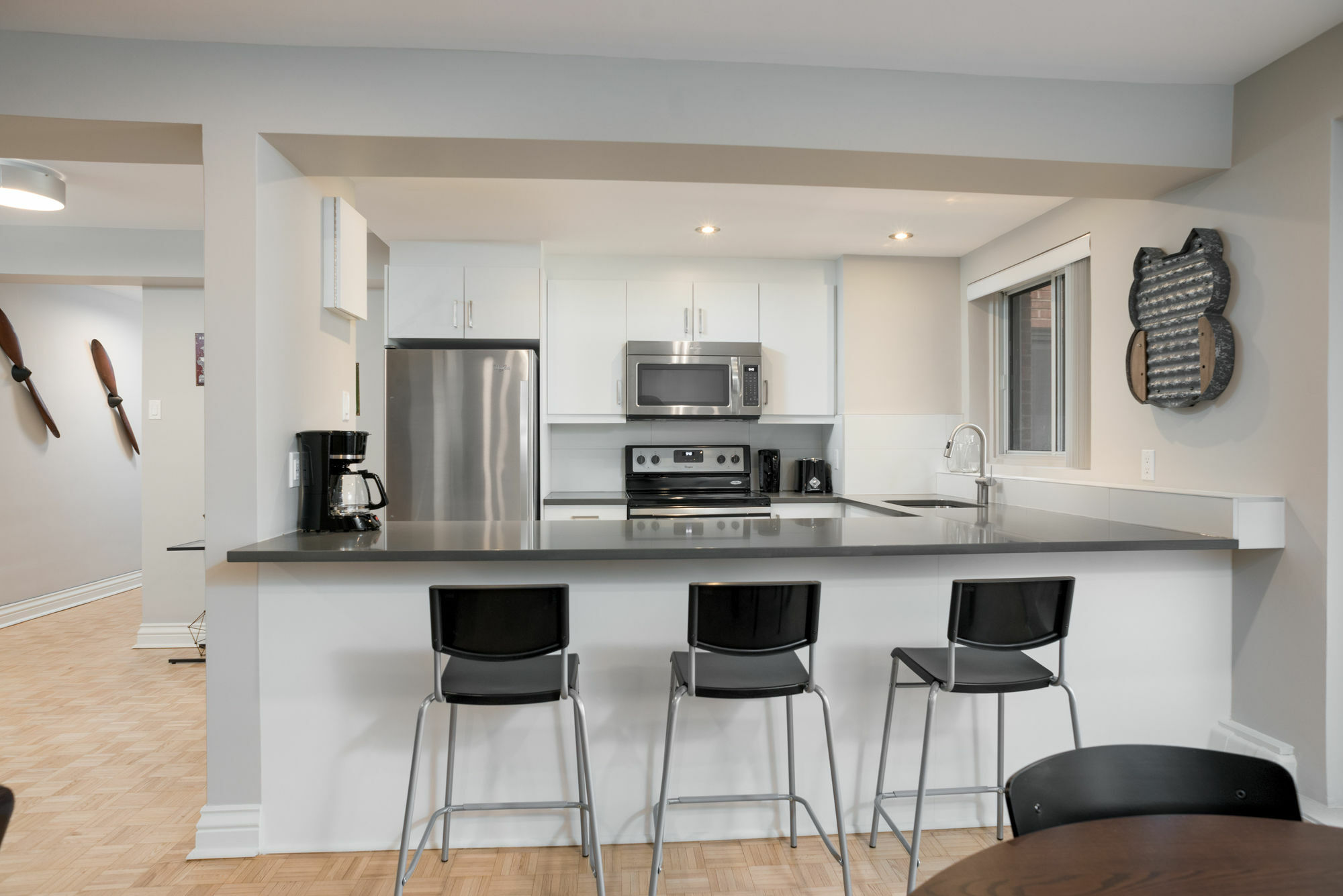 Hip 2Br In Downtown Mtl By Sonder Apartment Montreal Exterior photo